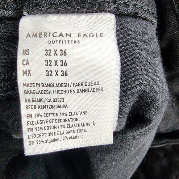 American Eagle Jeans Mens 32x35 Airflex +Black Distressed Stretch Denim - Picture 10 of 10